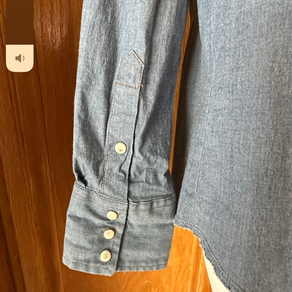 Wrangler button down shirt size S - Picture 4 of 5